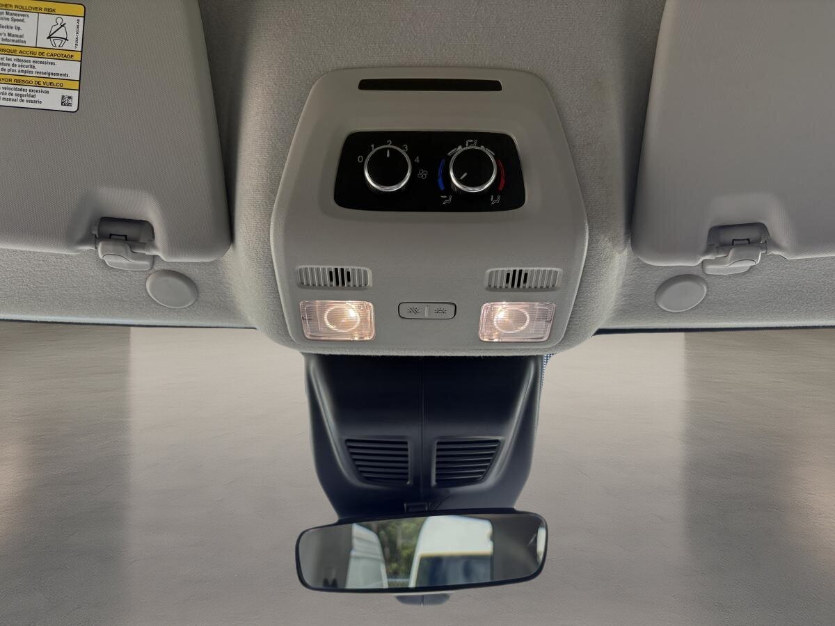 2023 Ford Transit Passenger Wagon - Image 15