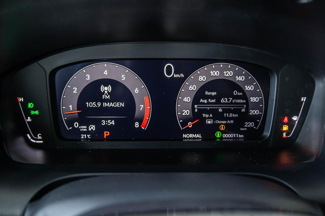 2026 Acura ADX - Image 18
