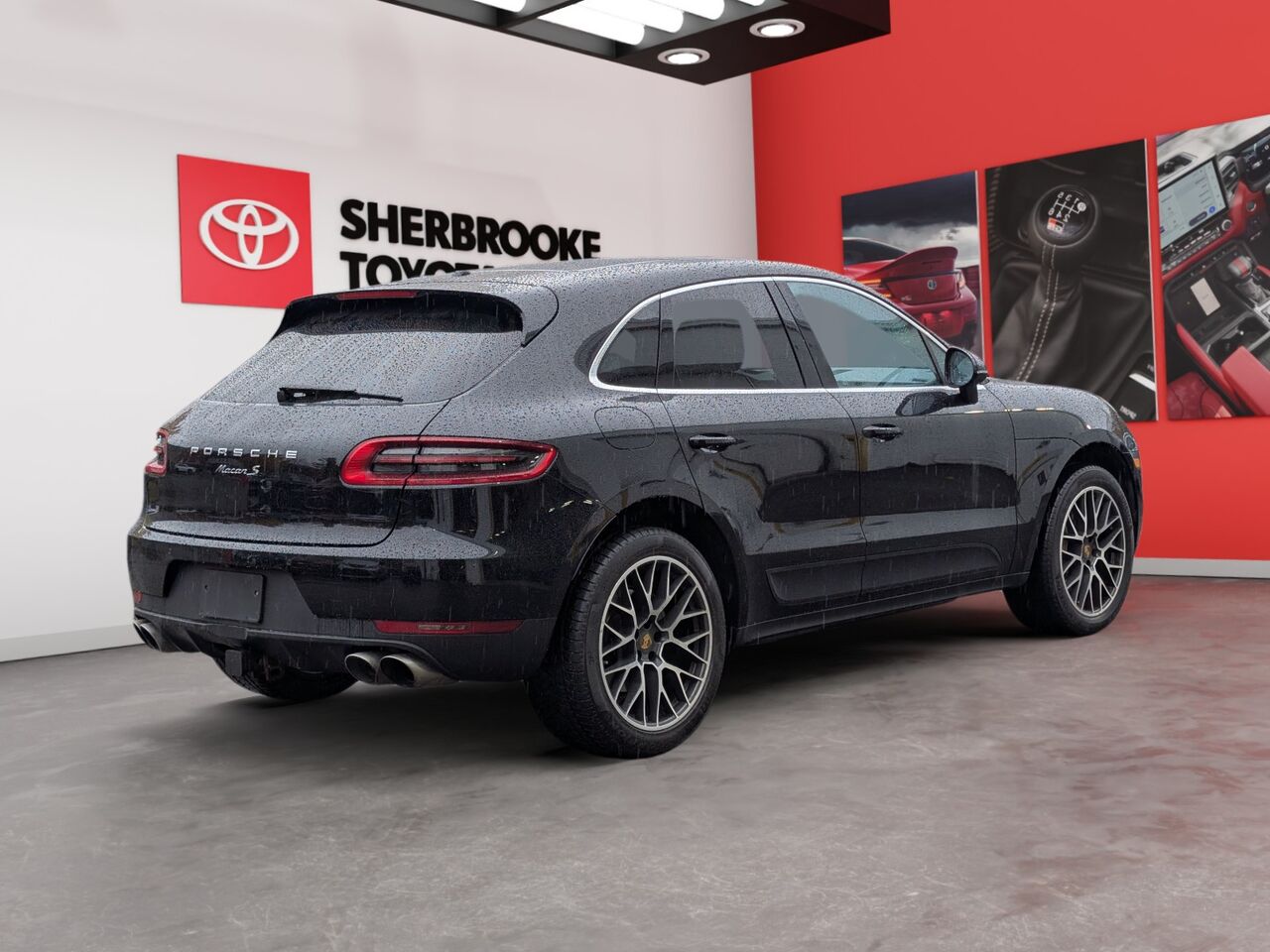 2017 Porsche Macan - Image 4