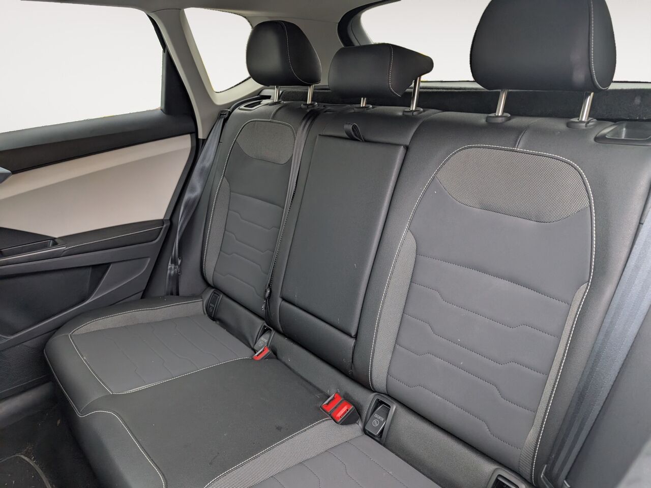 2026 Volkswagen Taos - Image 8