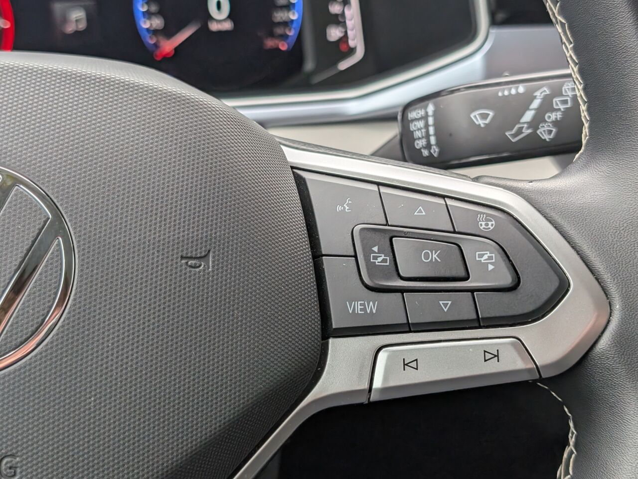 2026 Volkswagen Taos - Image 14