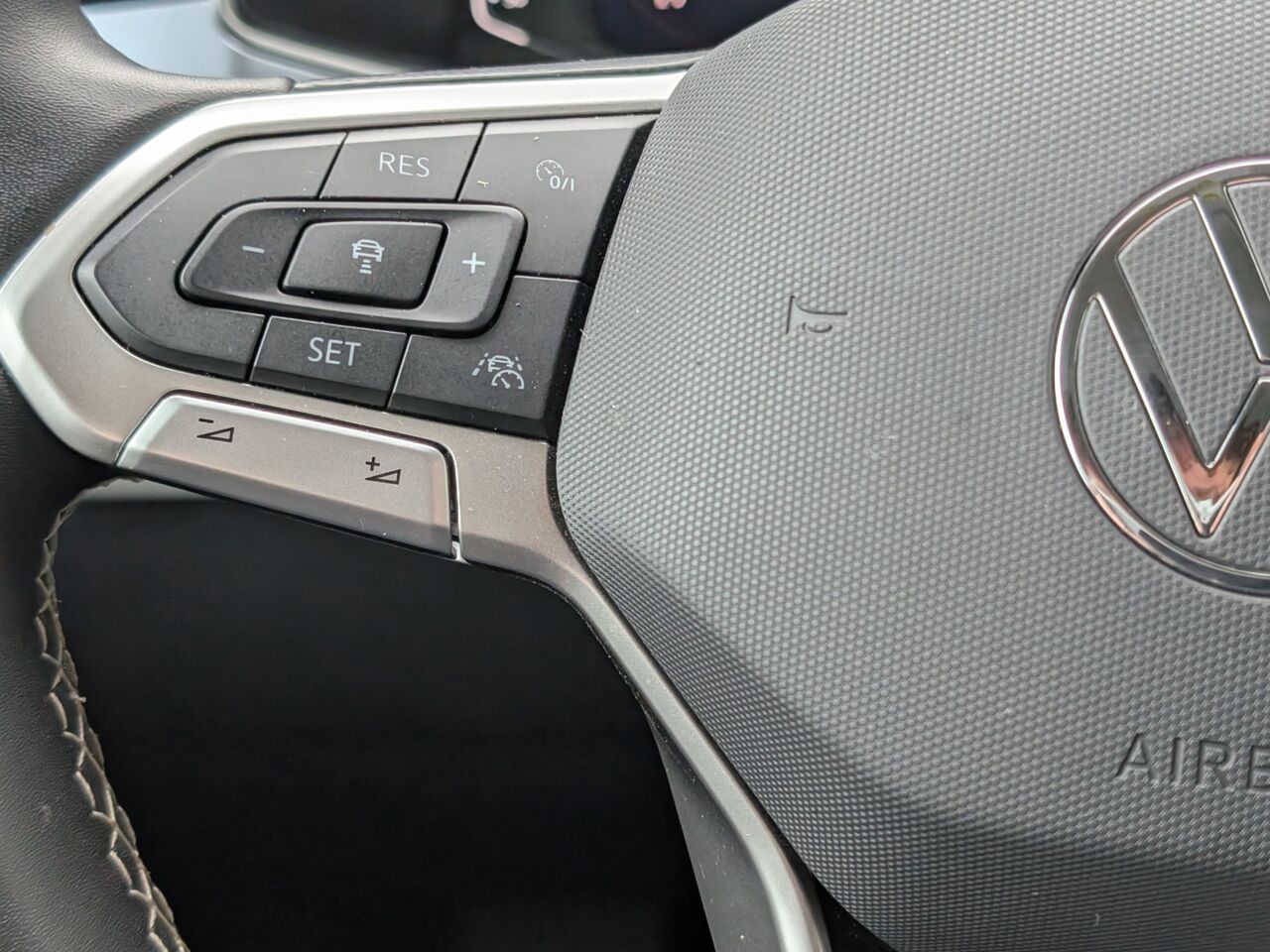 2026 Volkswagen Taos - Image 15