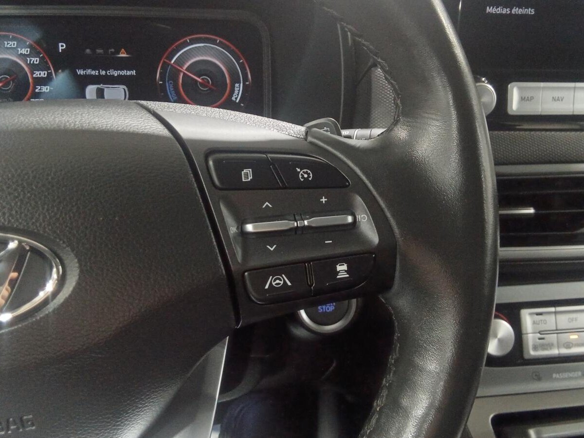 2023 Hyundai Kona - Image 17