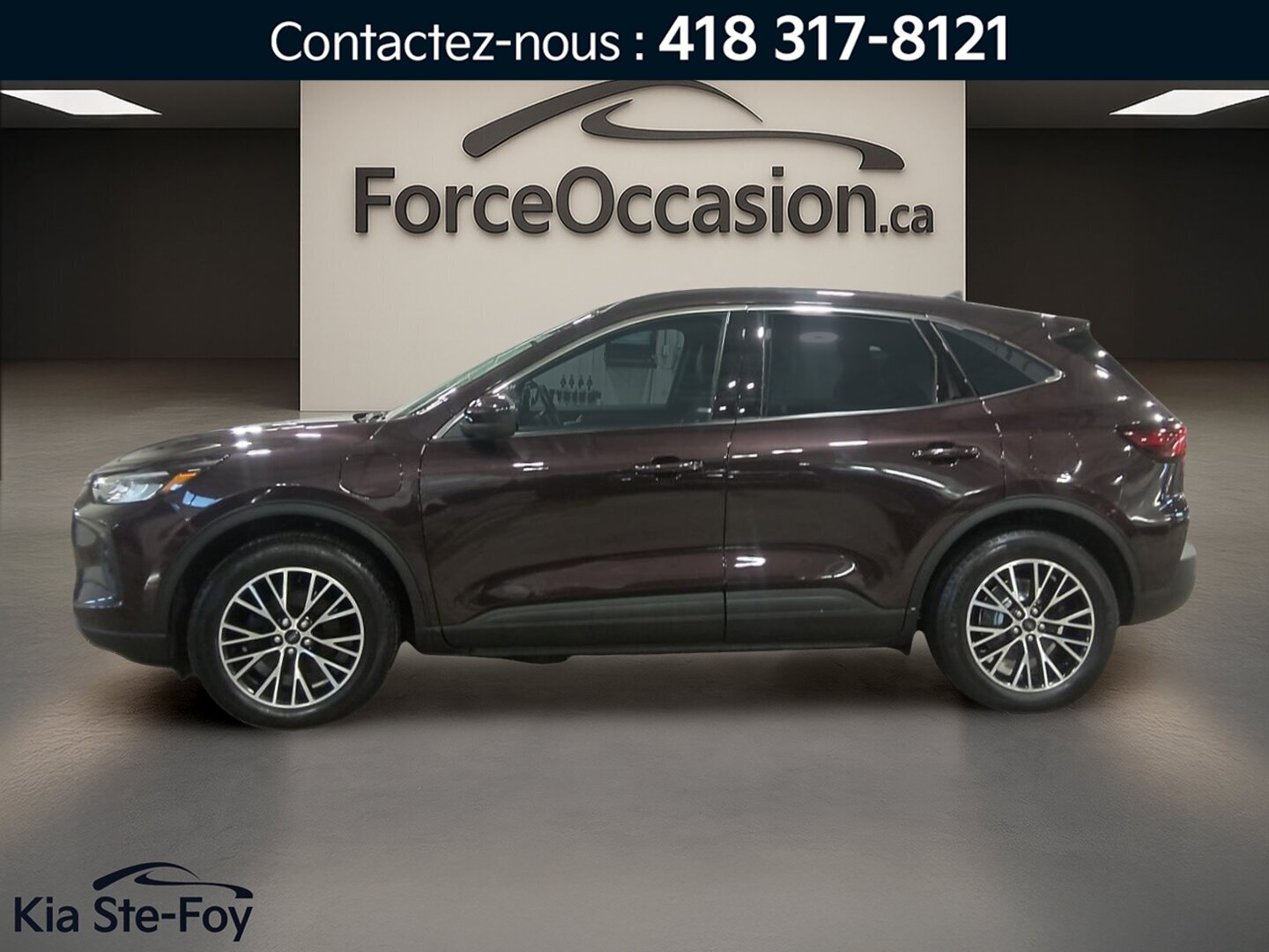 2023 Ford Escape Plug-in Hybrid - Image 3