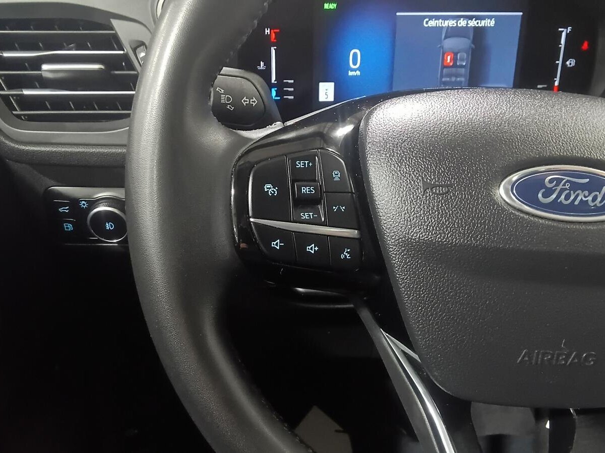 2023 Ford Escape Plug-in Hybrid - Image 12