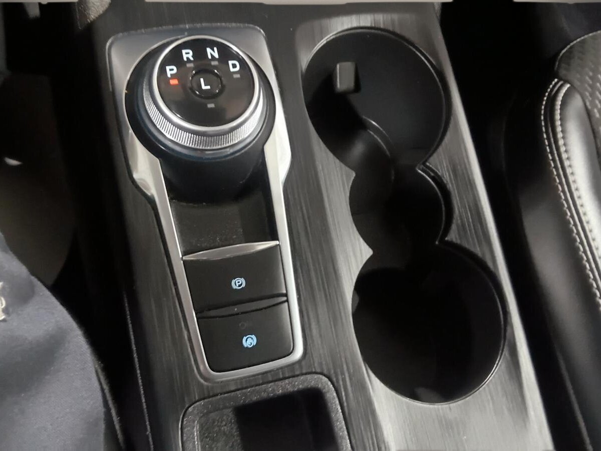 2023 Ford Escape Plug-in Hybrid - Image 19