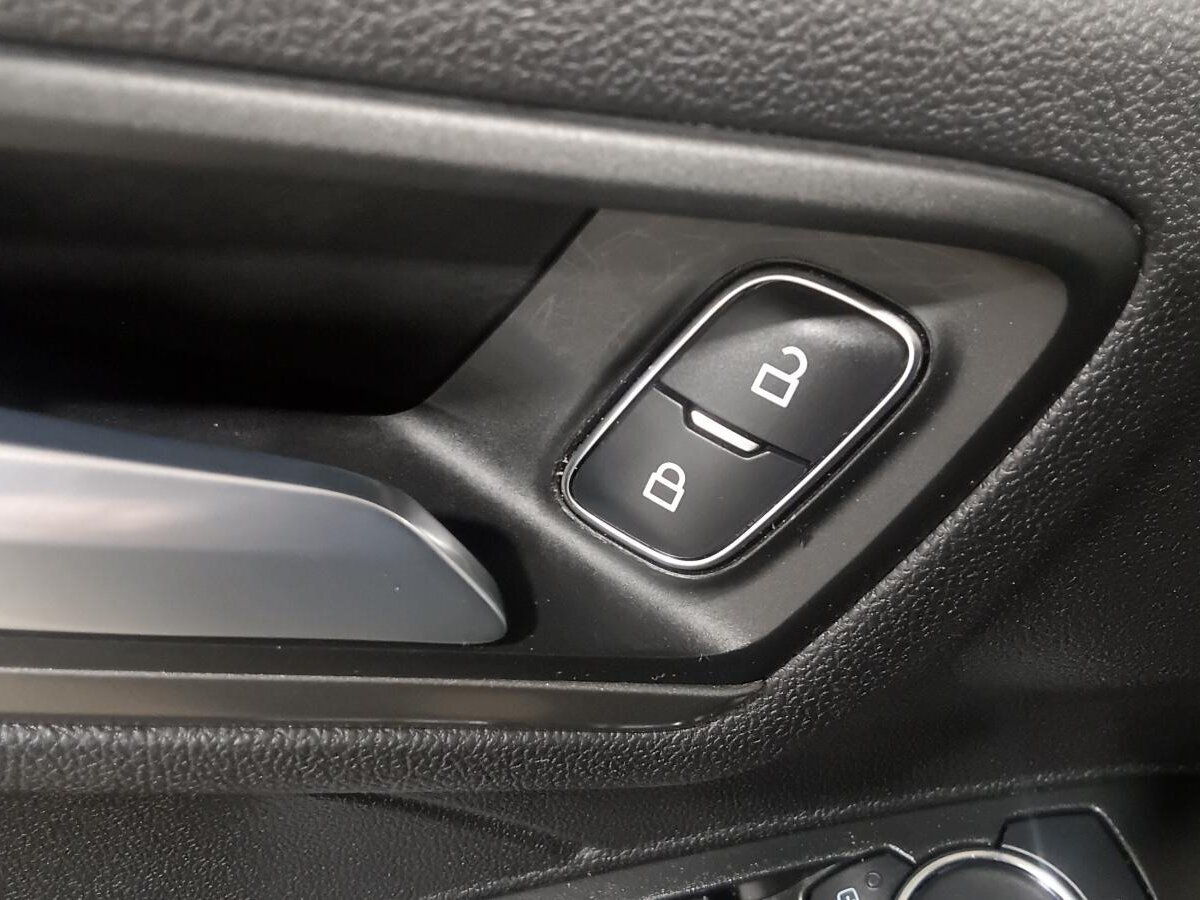 2023 Ford Escape Plug-in Hybrid - Image 22