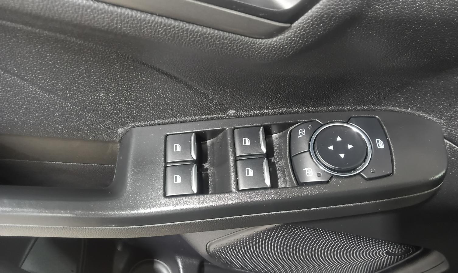 2023 Ford Escape Plug-in Hybrid - Image 24