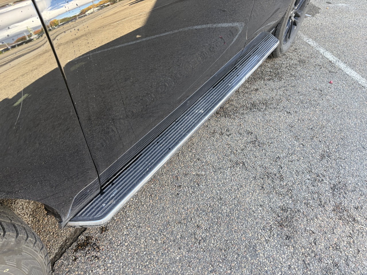 2023 Ford Expedition - Image 3