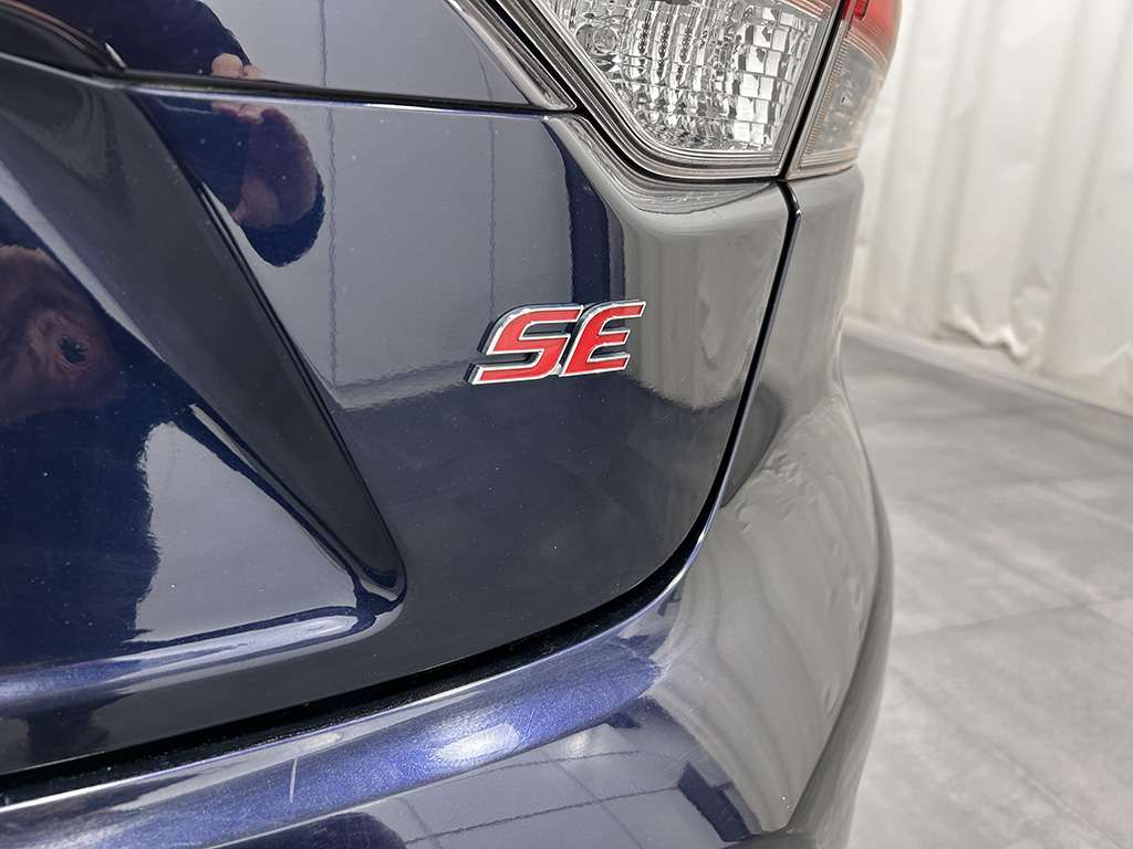 2023 Toyota Corolla - Image 6