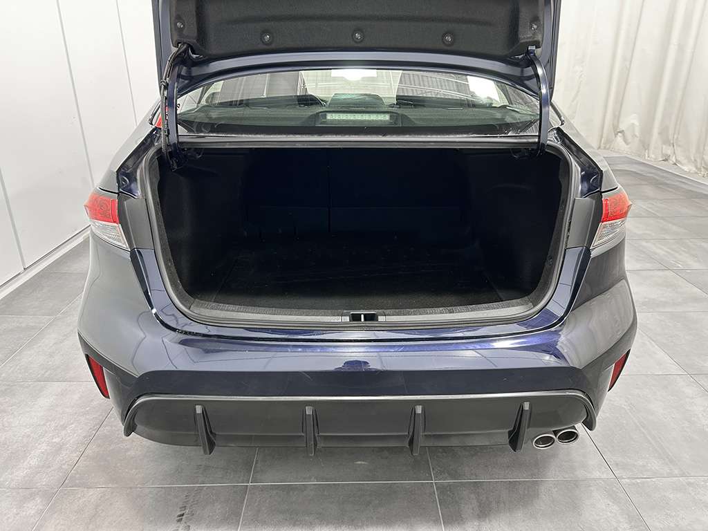 2023 Toyota Corolla - Image 9