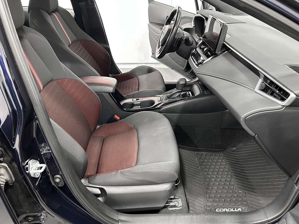 2023 Toyota Corolla - Image 13