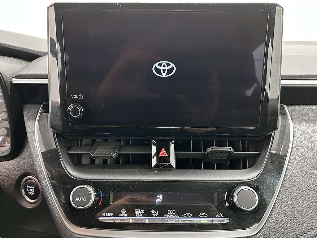 2023 Toyota Corolla - Image 20