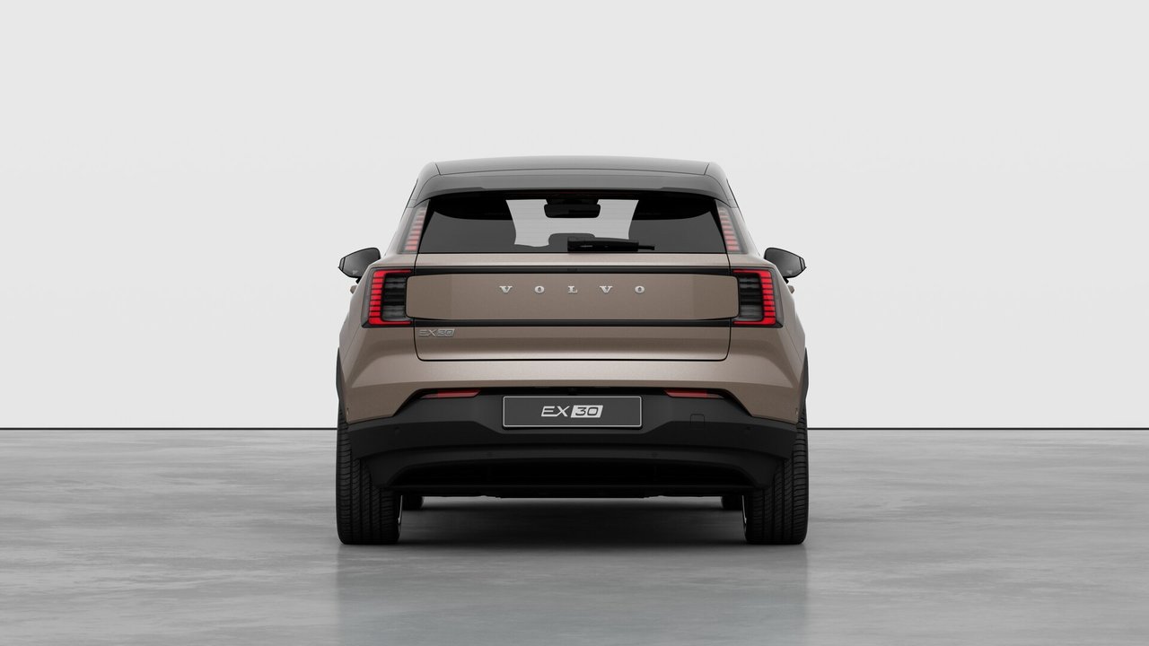 2026 Volvo EX30 - Image 6