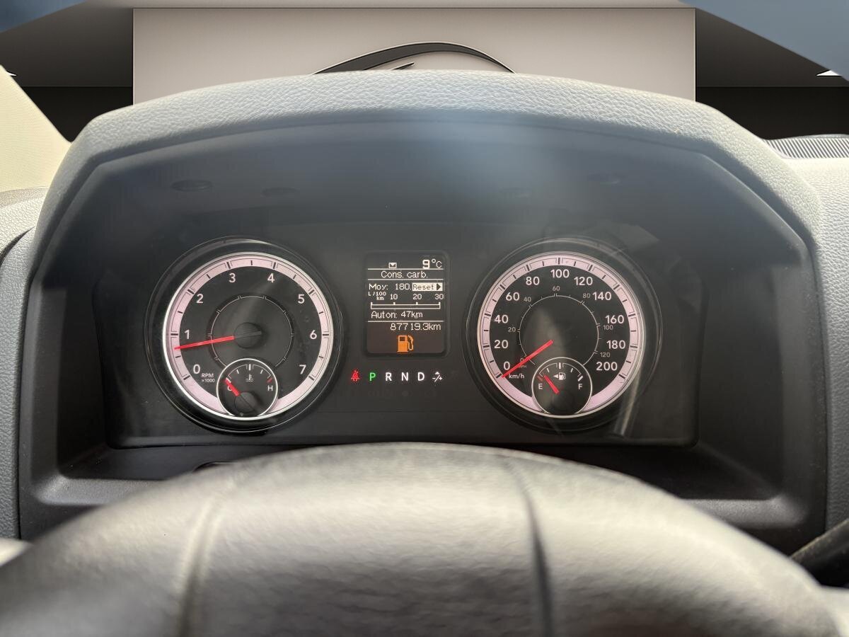 2018 RAM 1500 - Image 15