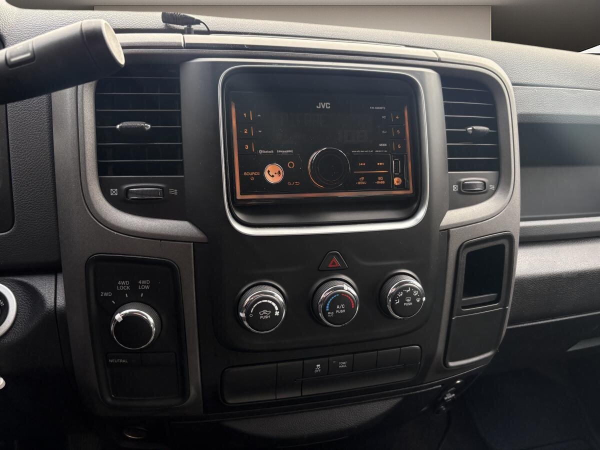 2018 RAM 1500 - Image 17
