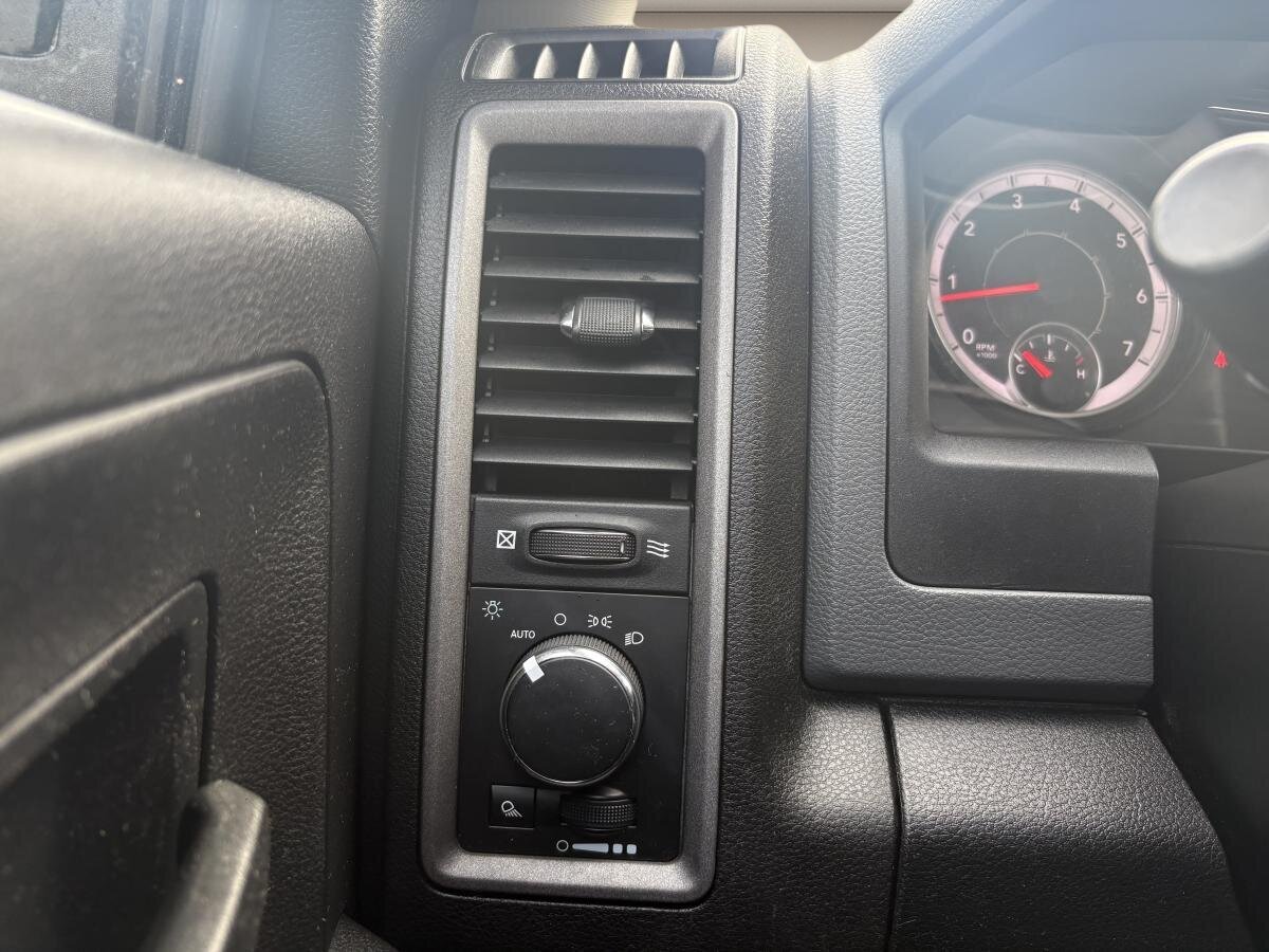 2018 RAM 1500 - Image 18