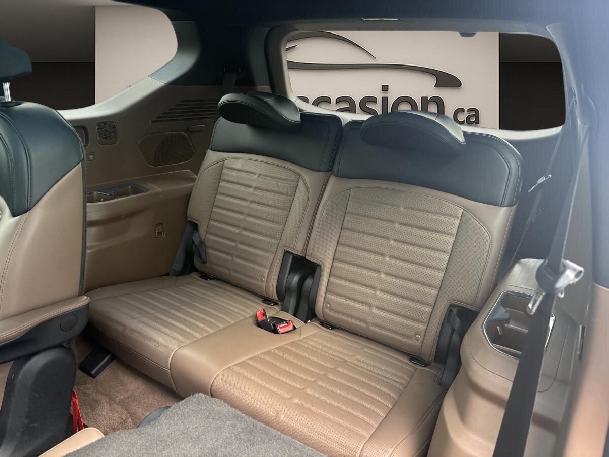 2025 Kia EV9 - Image 8