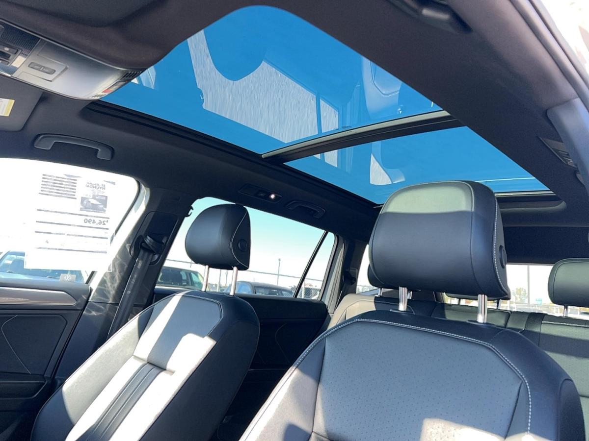2023 Volkswagen Tiguan - Image 29