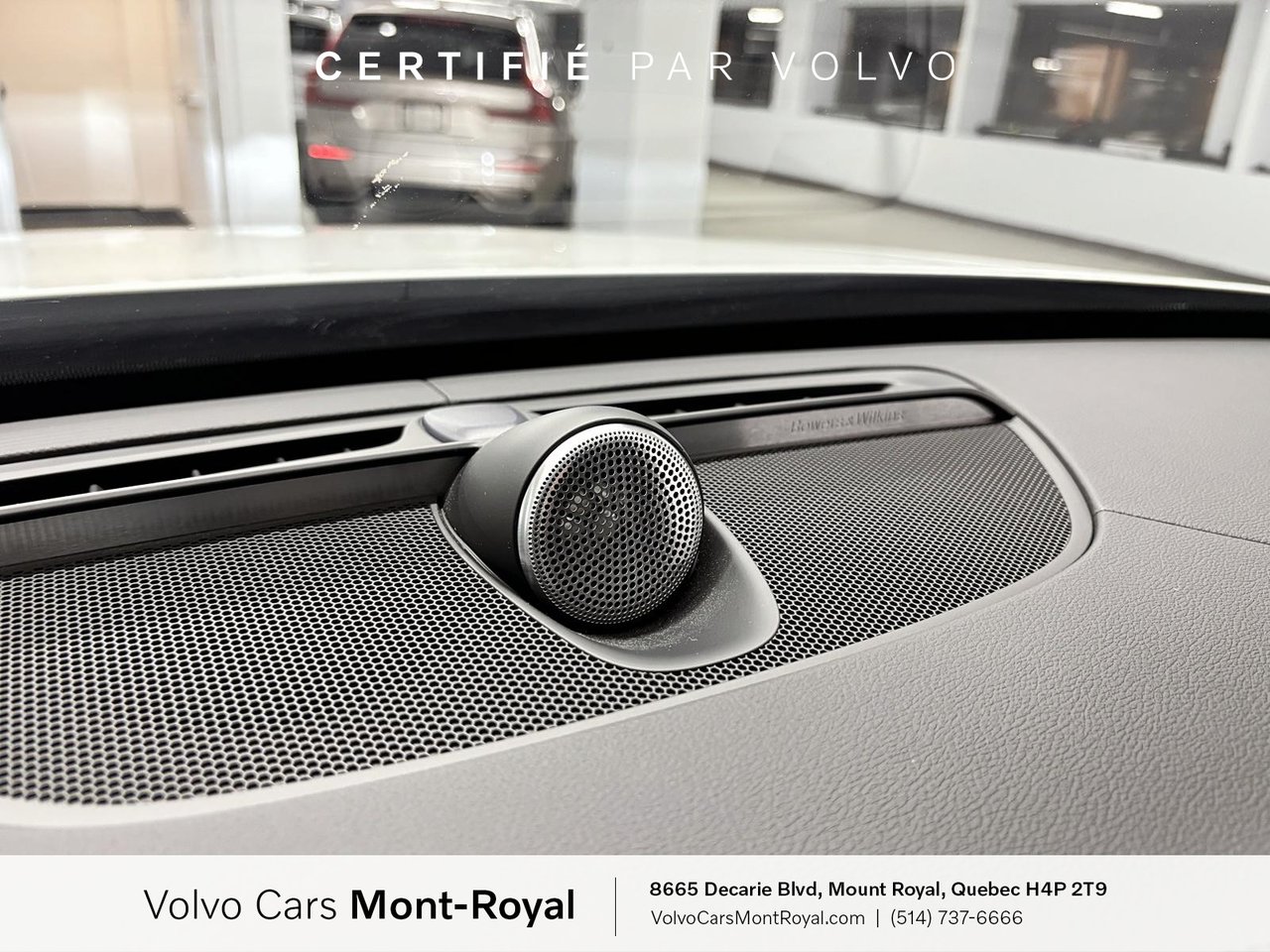 2025 Volvo XC90 Plug-In Hybrid - Image 17