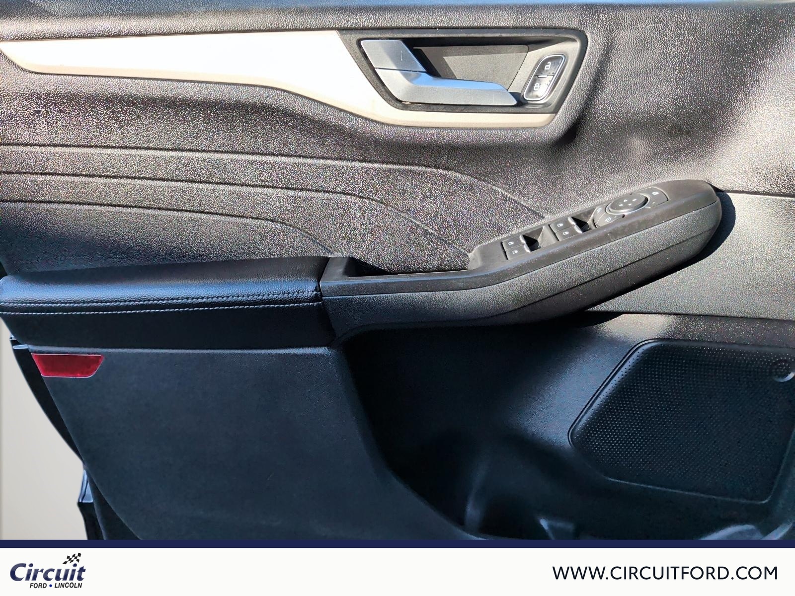 2021 Ford Escape - Image 11