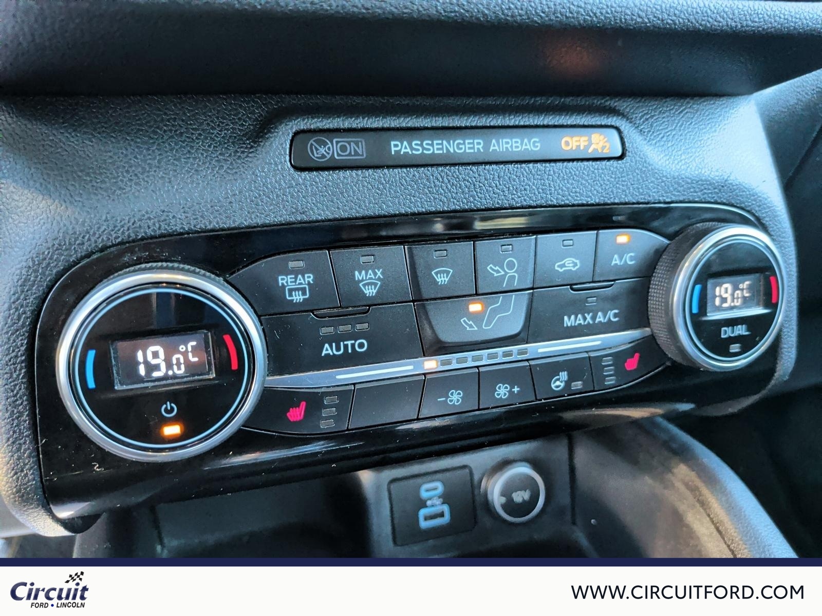 2021 Ford Escape - Image 14
