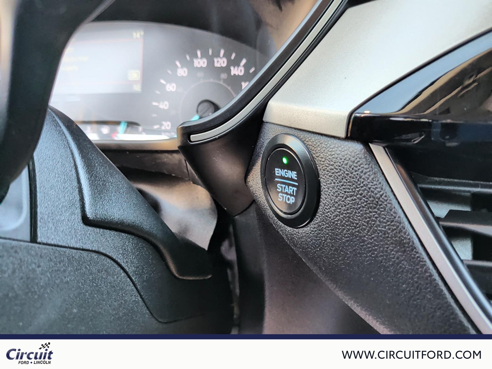 2021 Ford Escape - Image 16