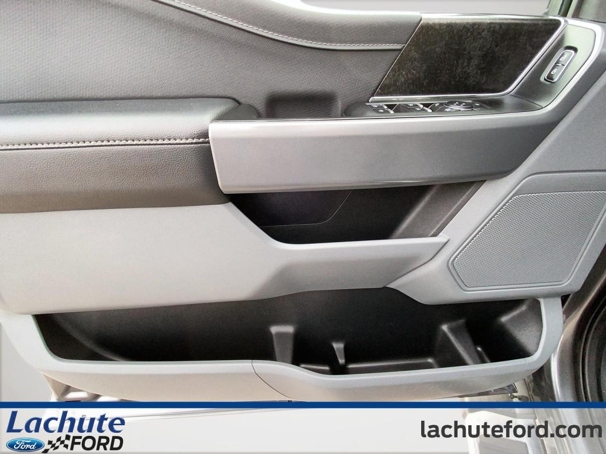 2023 Ford F-150 - Image 12