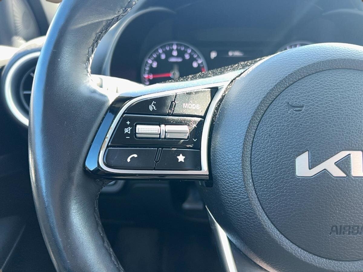 2024 Kia Forte - Image 9