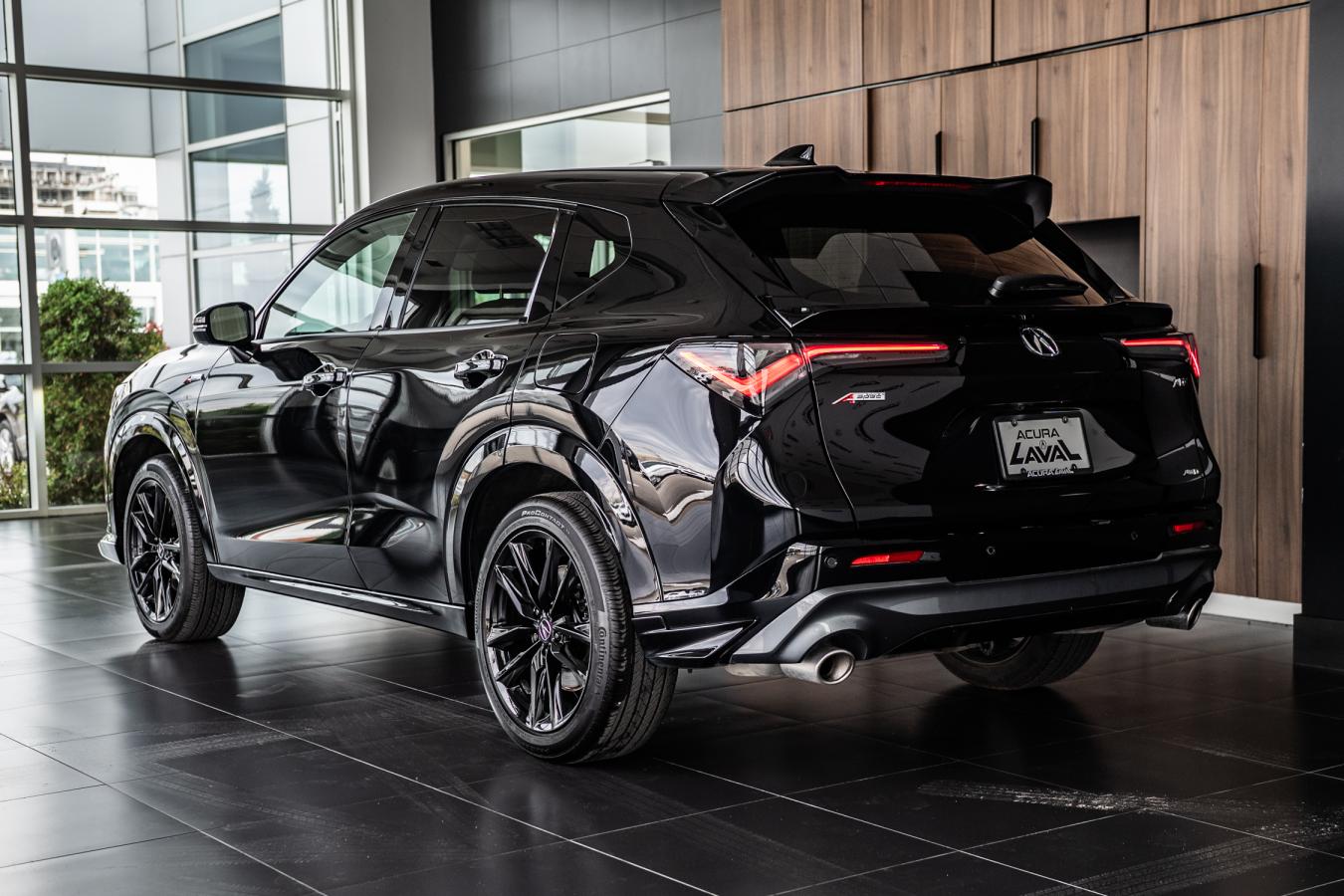 2025 Acura ADX - Image 7