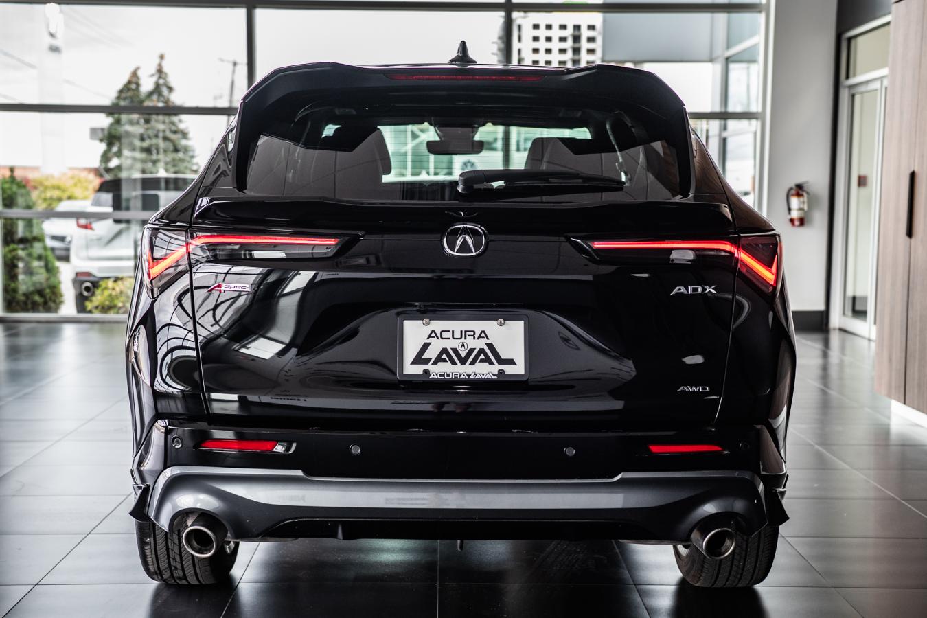 2025 Acura ADX - Image 8