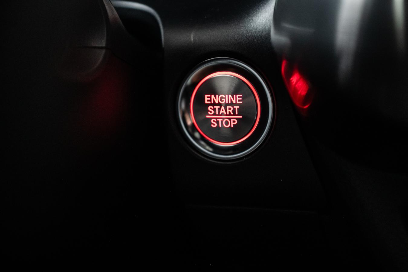 2025 Acura ADX - Image 22