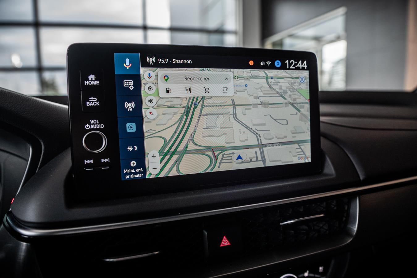 2025 Acura ADX - Image 23