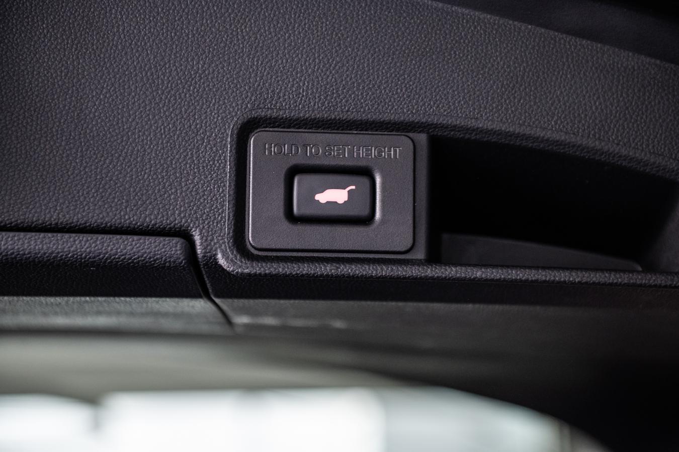 2024 Acura RDX - Image 12
