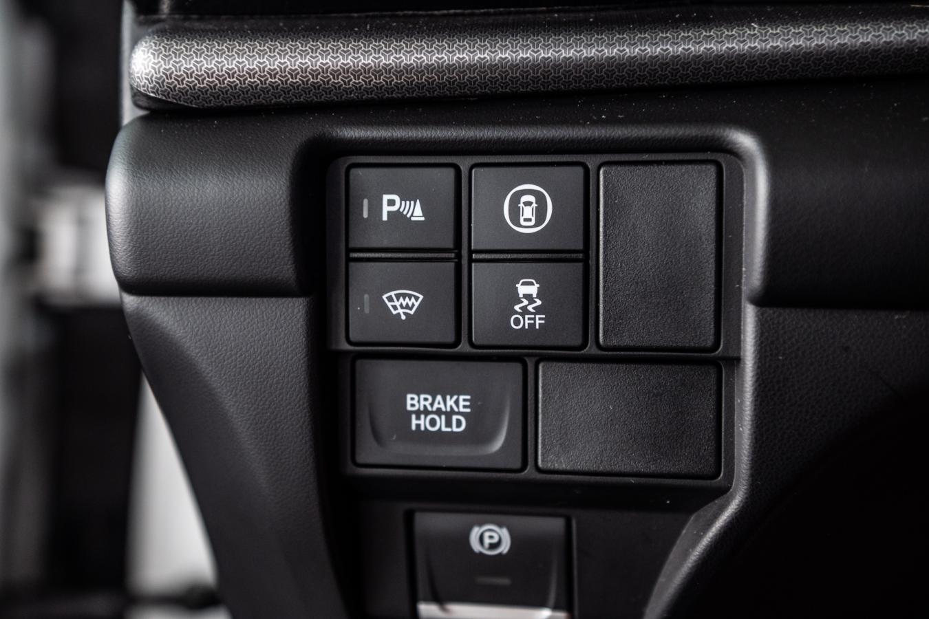 2024 Acura RDX - Image 17