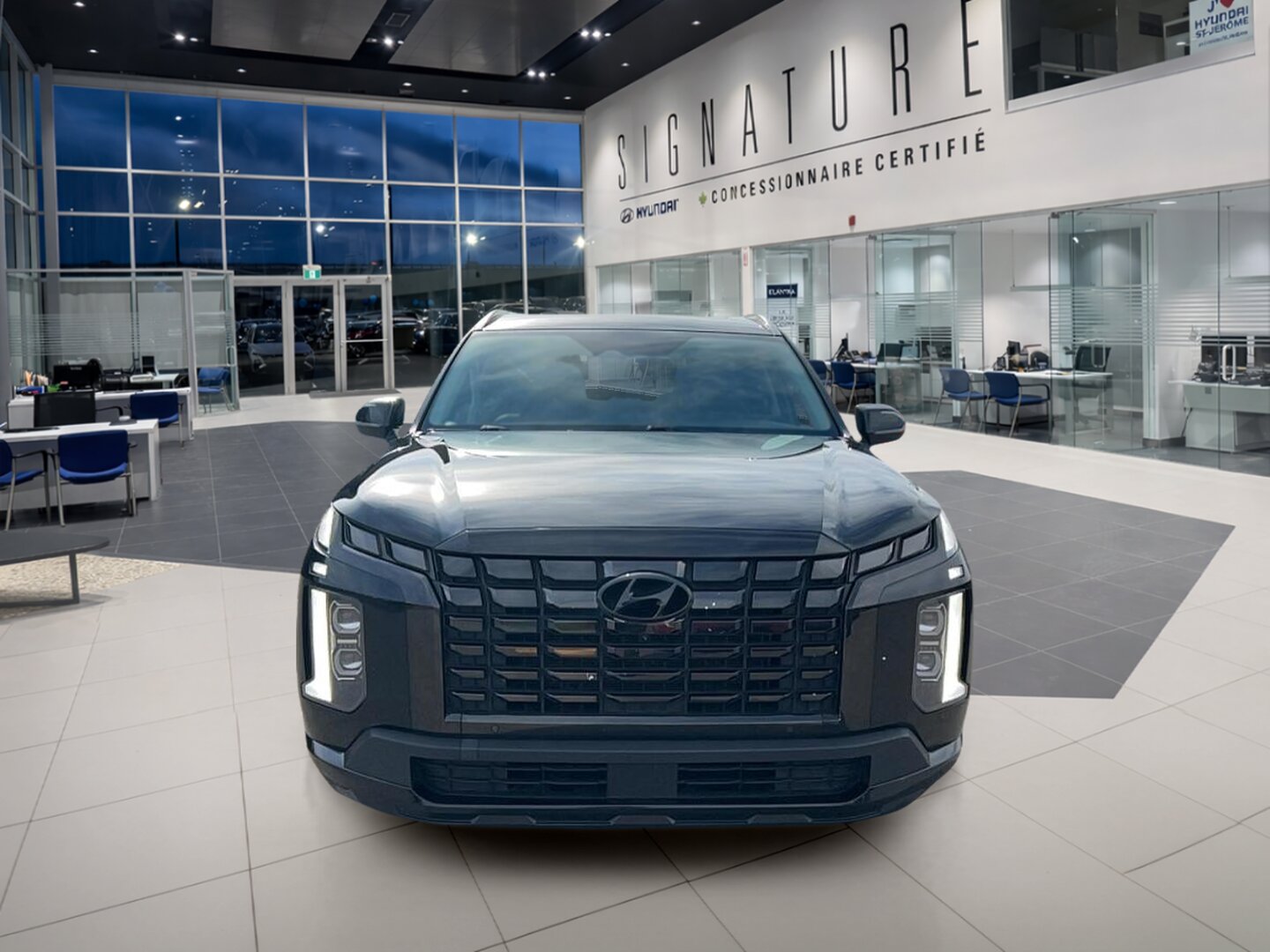 2023 Hyundai Palisade - Image 2