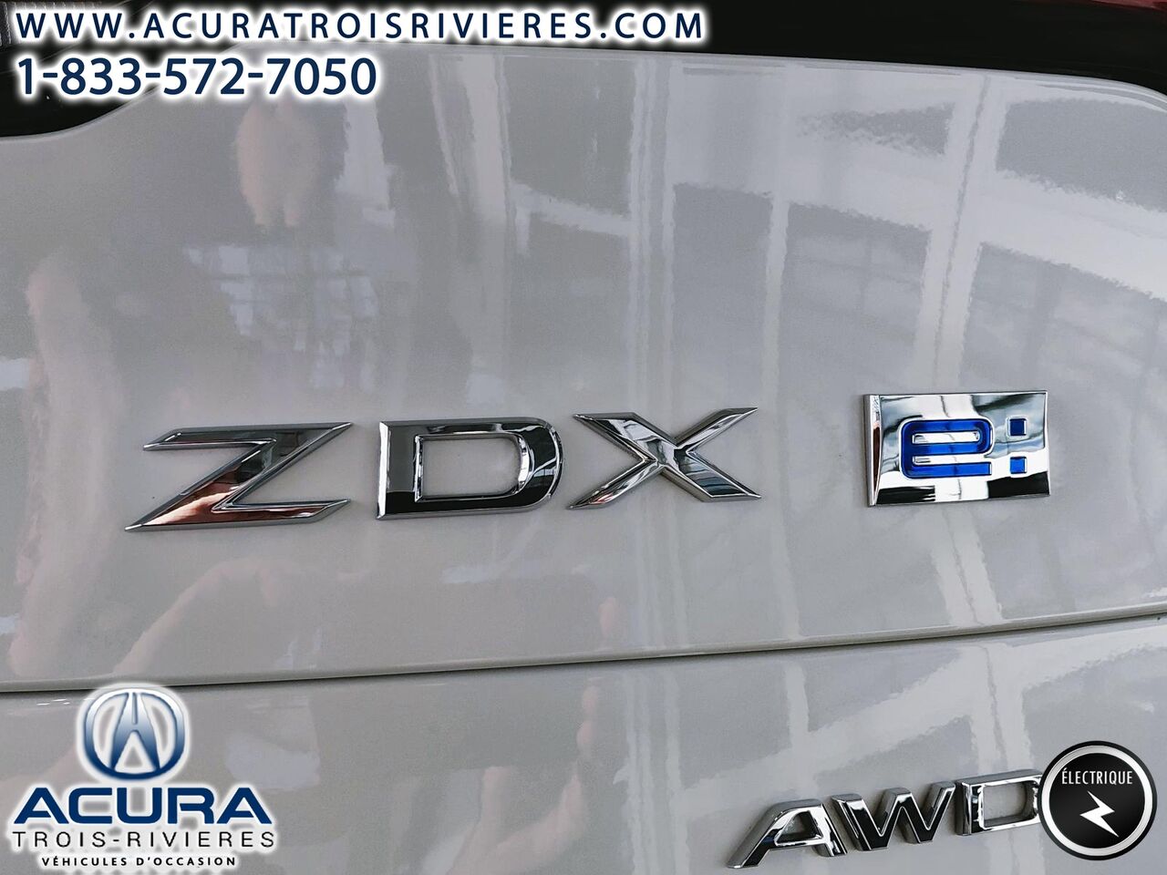 2024 Acura ZDX TYPE S AWD - Image 11