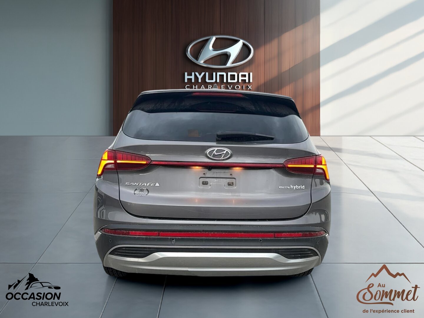 2021 Hyundai Santa Fe - Image 3