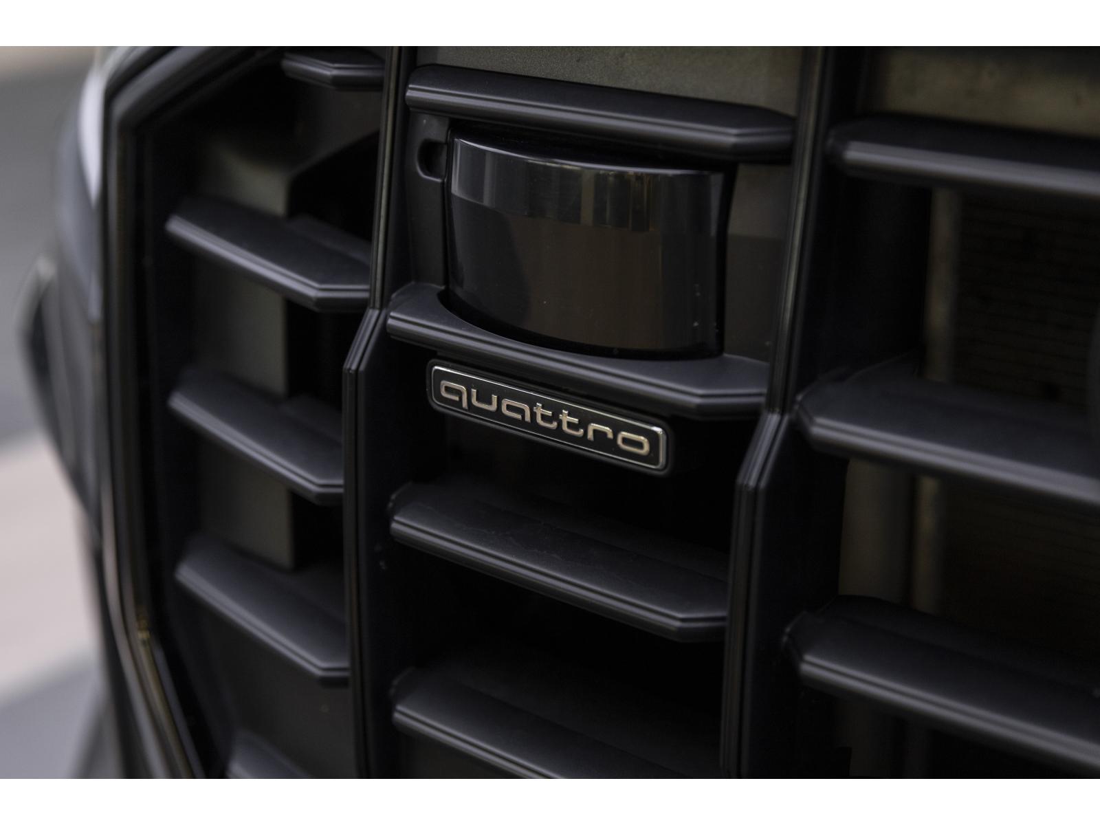 2023 Audi Q8 - Image 6