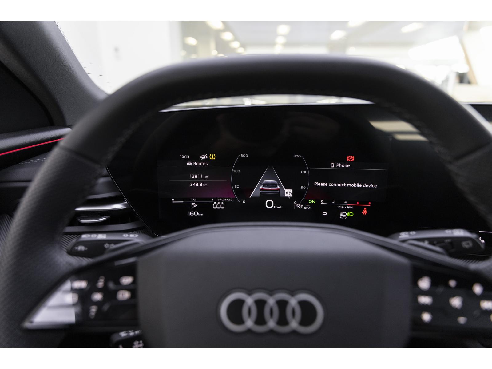 2025 Audi SQ5 - Image 26