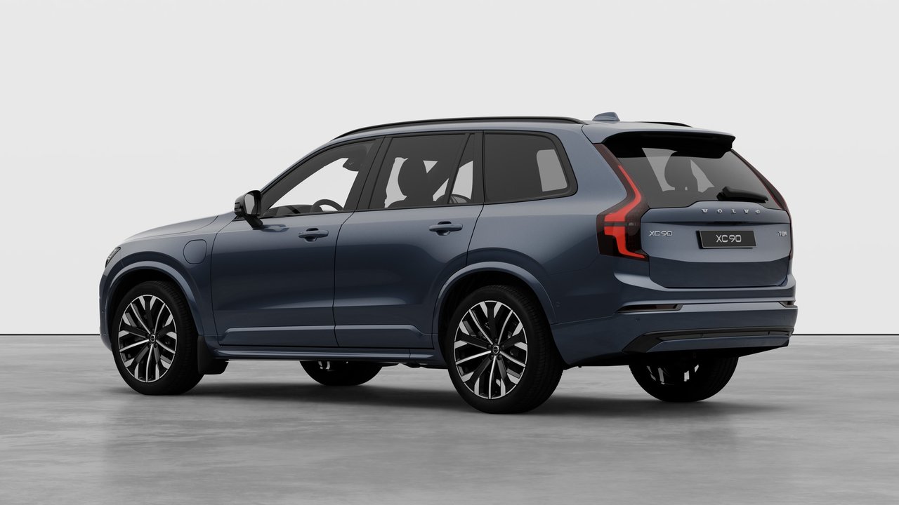 2027 Volvo XC90 Plug-in hybrid - Image 2