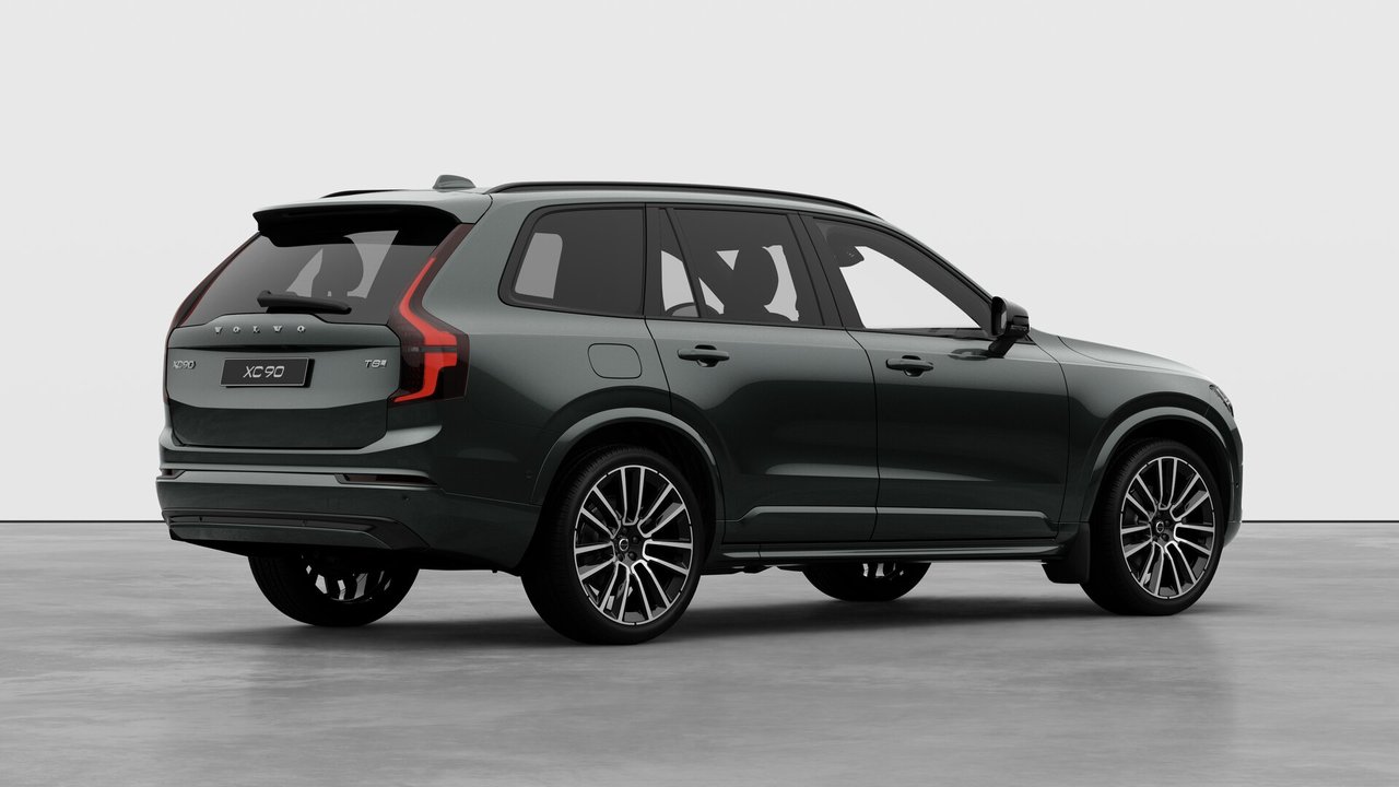 2027 Volvo XC90 Plug-in hybrid - Image 4