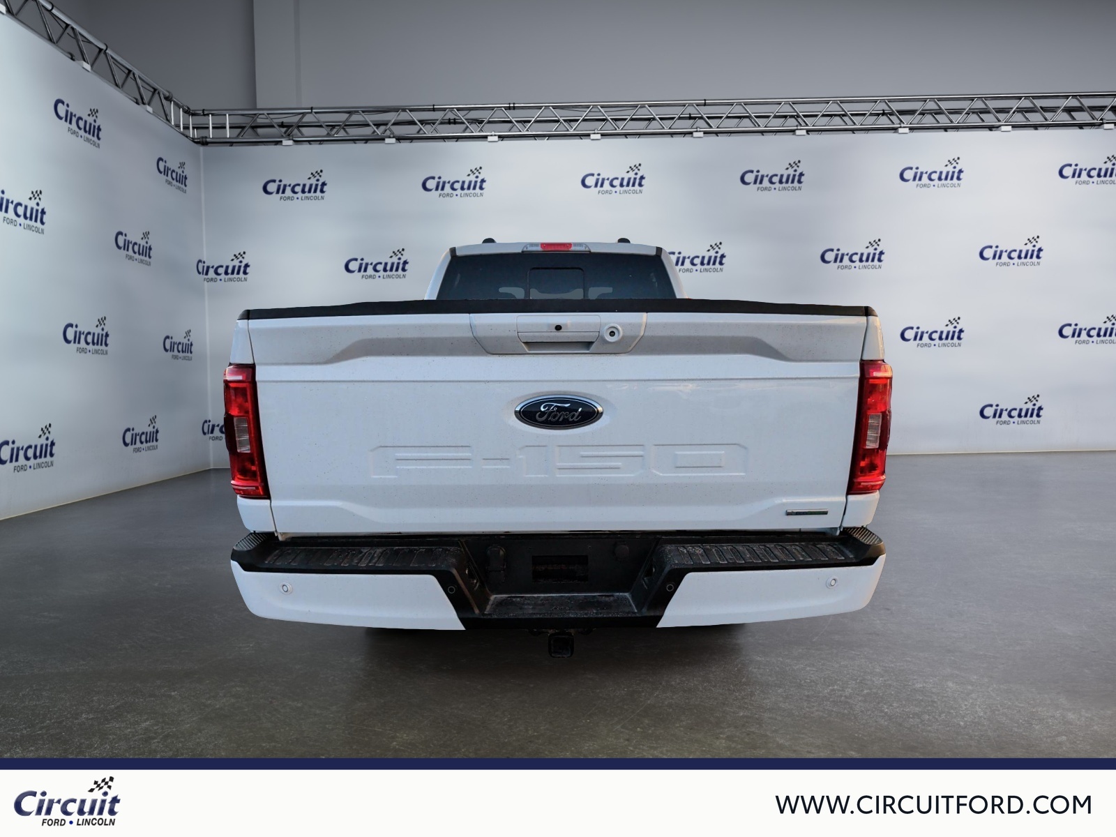 2022 Ford F-150 - Image 4