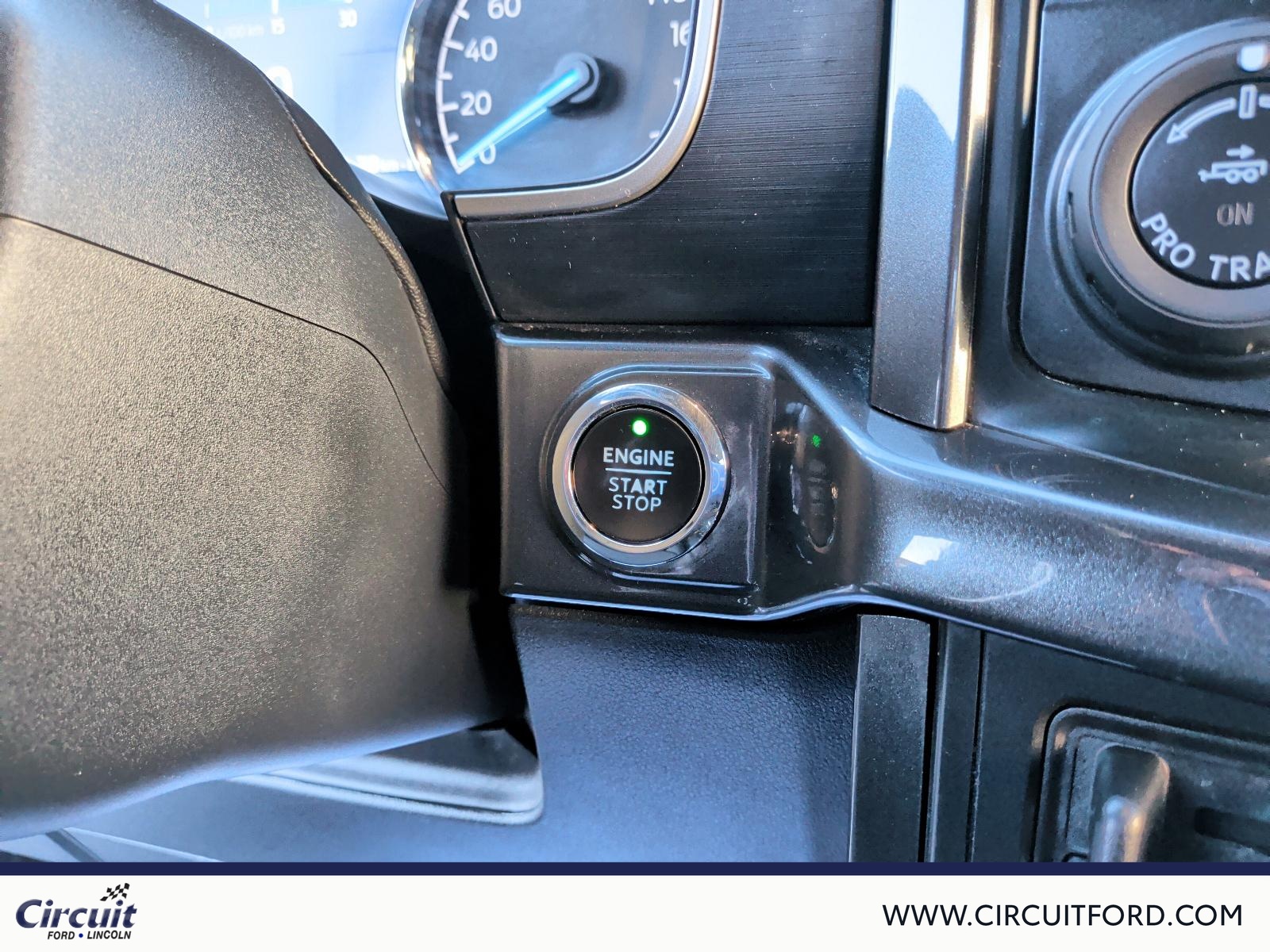 2022 Ford F-150 - Image 17