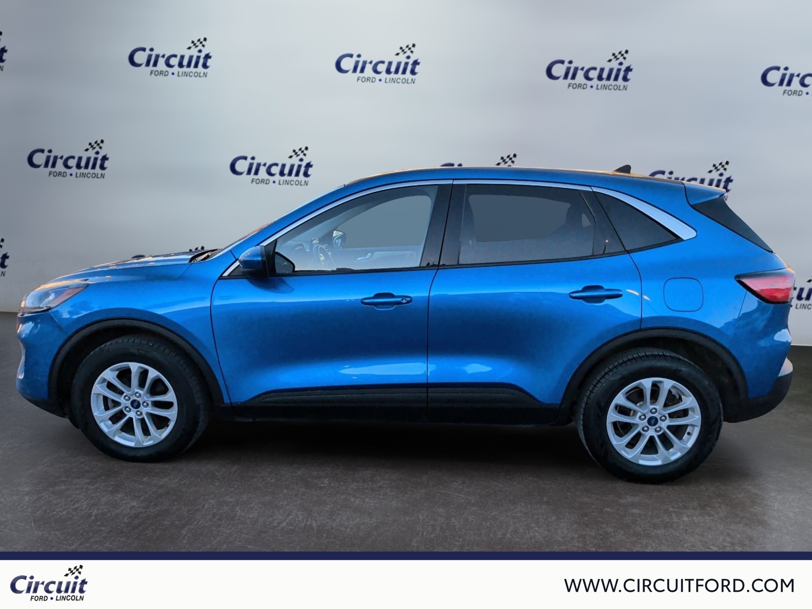 2020 Ford Escape - Image 6