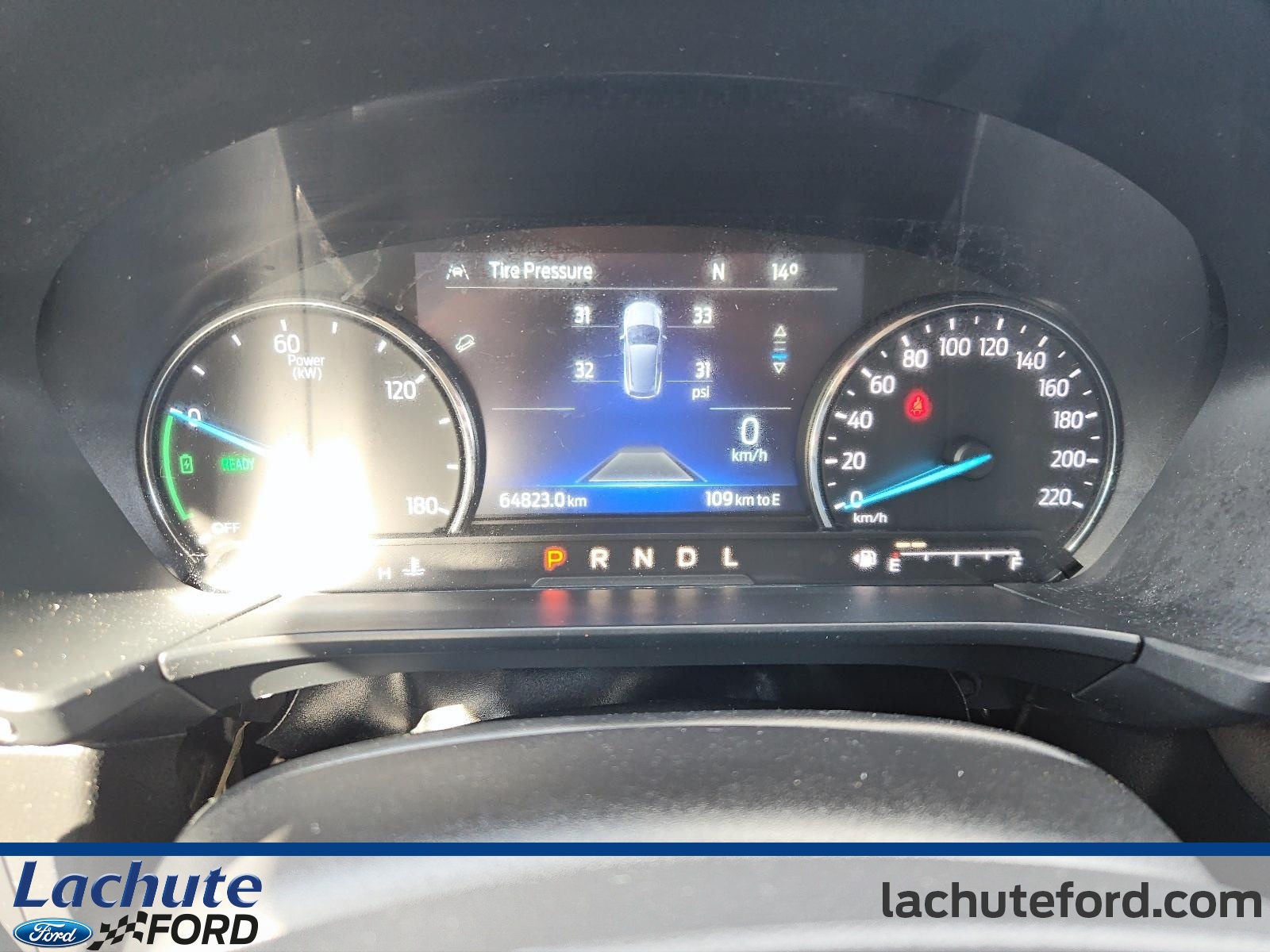 2022 Ford Escape Hybrid - Image 13