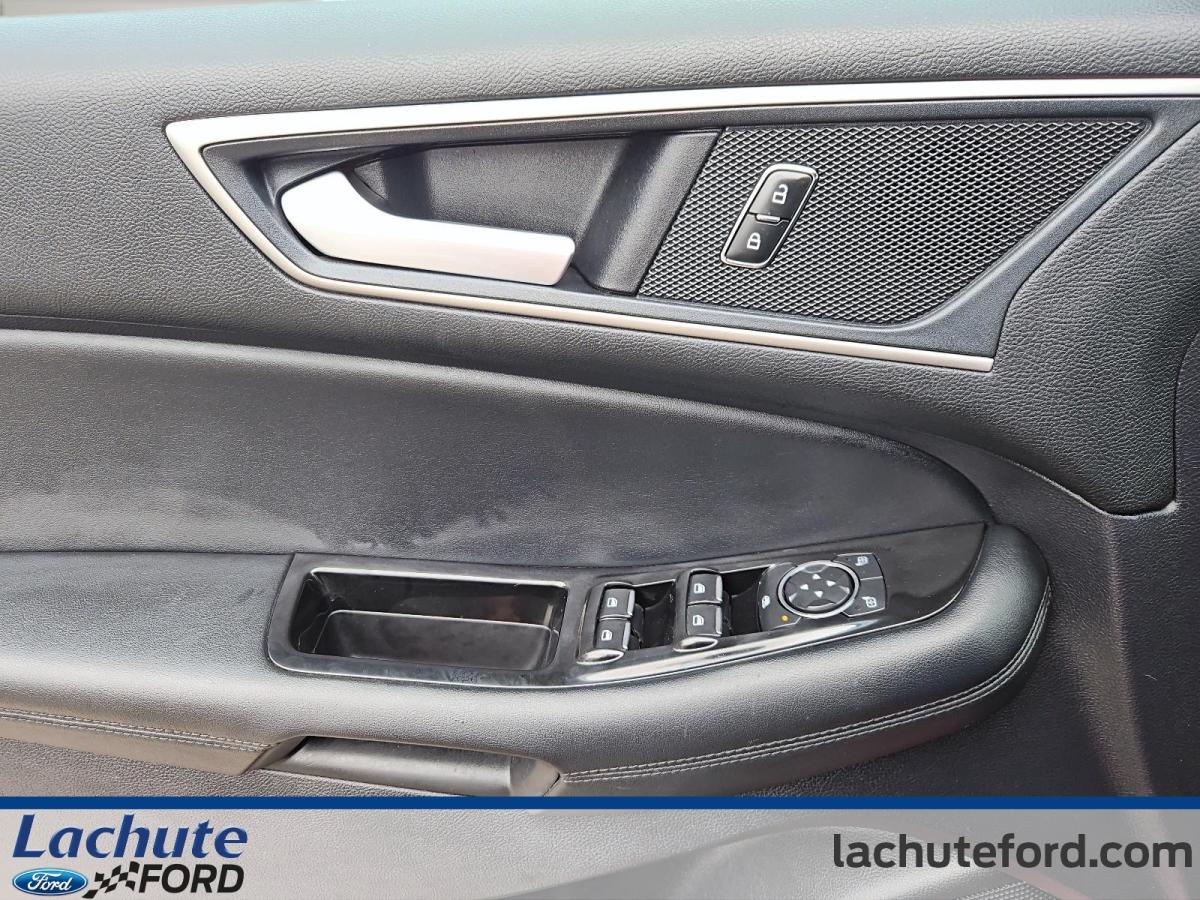 2020 Ford Edge - Image 11