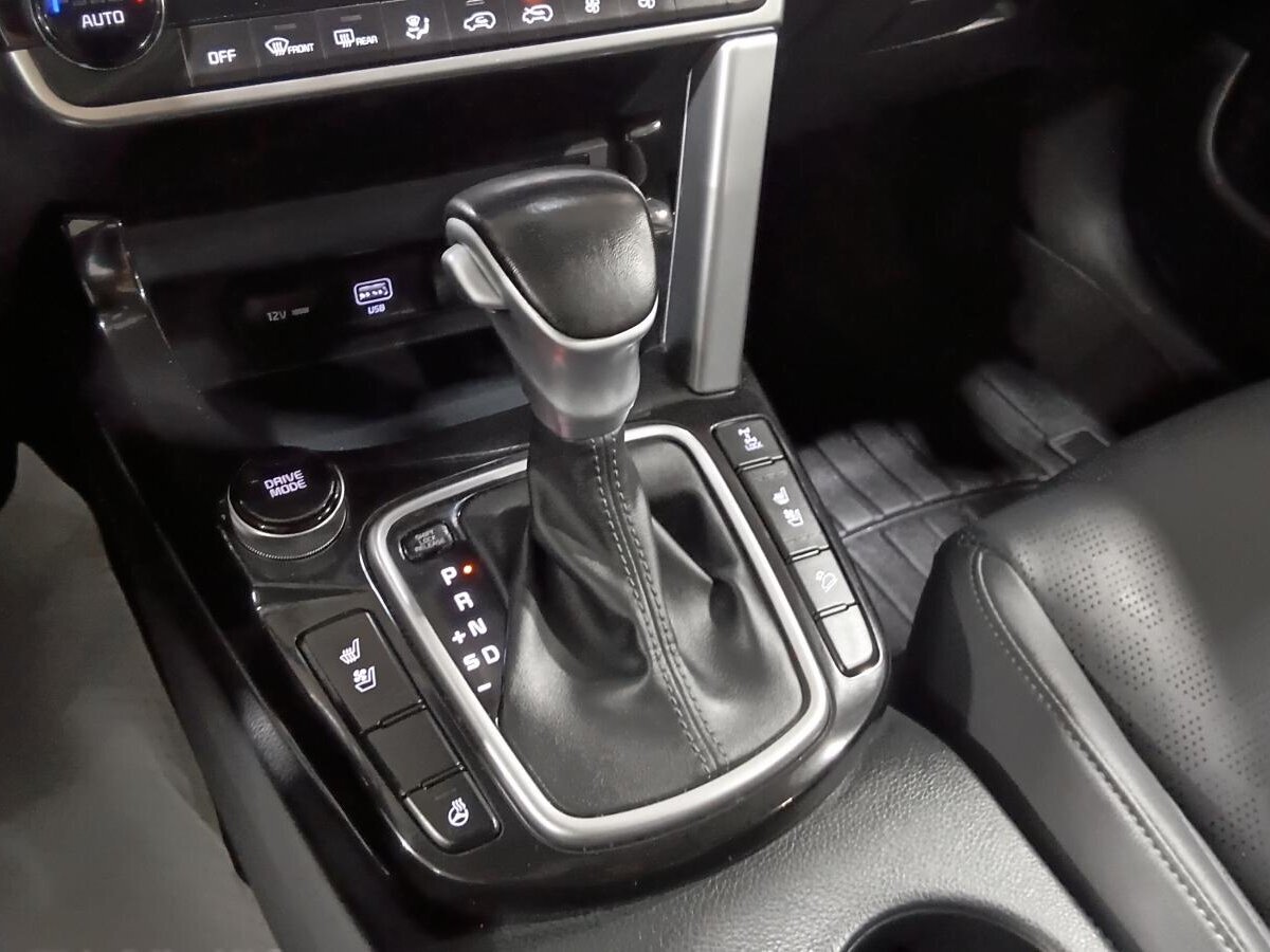 2023 Kia Seltos - Image 22