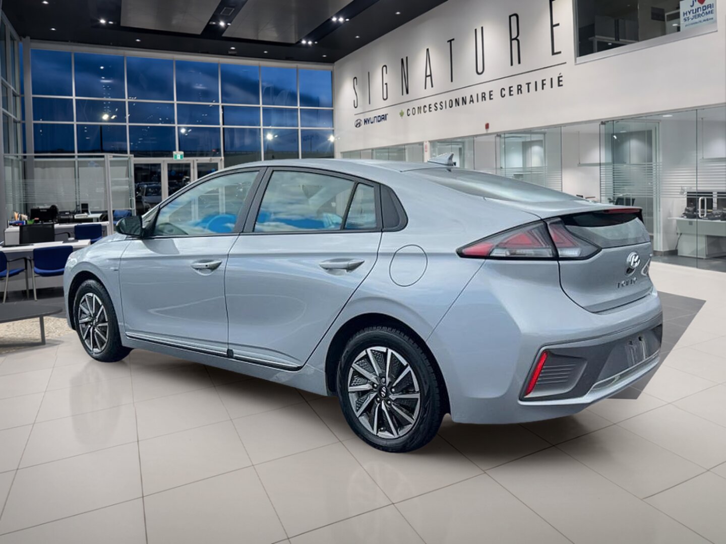2020 Hyundai IONIQ Electric - Image 7