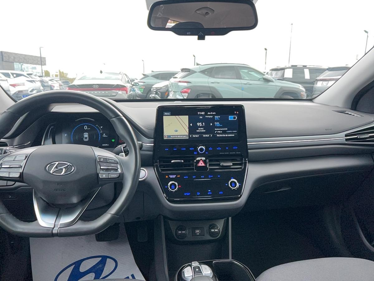 2020 Hyundai IONIQ Electric - Image 20